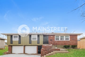 13113 E 44TH TER S INDEPENDENCE, MO 64055